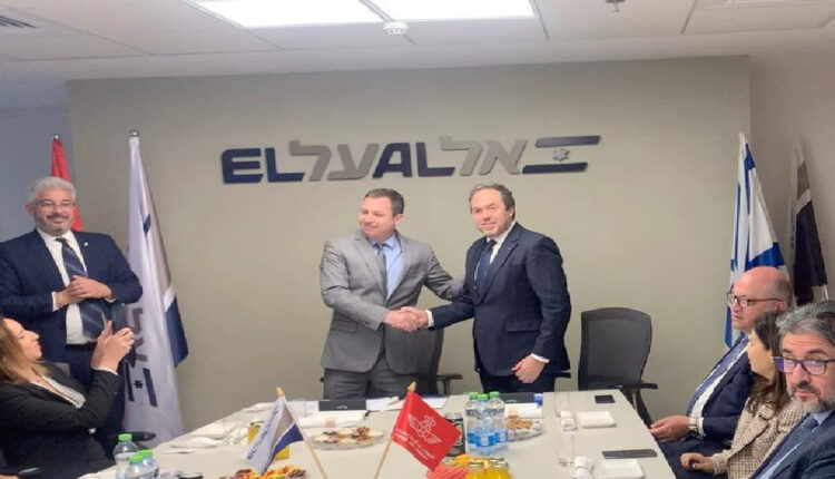 الخطوط الملكية المغربية وشركة (العال) الإسرائيلية توقعان اتفاقية تتعلق بتشارك الرموز