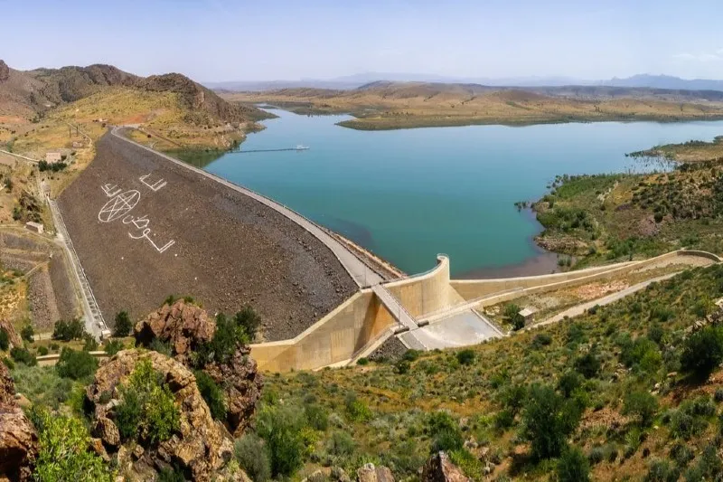 تشغيل قناة جلب الماء من سد المسيرة لتقوية الموارد المعبأة لمدينة مراكش