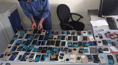إحباط محاولة إدخال إلى التراب الوطني مجموعة من الهواتف الذكية دون سند قانوني