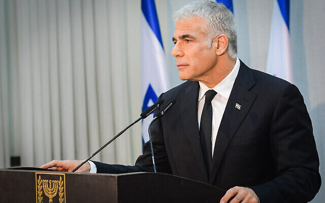 Head of the Yesh Atid party Yair Lapid holds a press conference in Tel Aviv, on May 06, 2021. Photo by Avshalom Sassoni/FLASH90