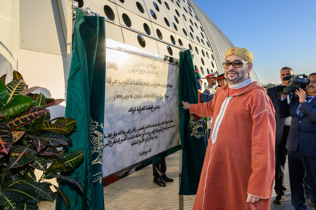 صاحب الجلالة الملك محمد السادس يدشن المحطة الطرقية الجديدة