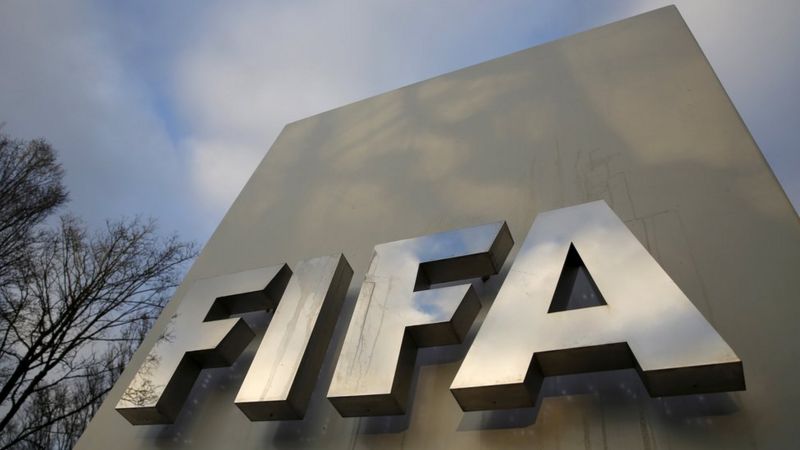 “فيفا” يعاقب مجموعة من المنتخبات المشاركة في مونديال قطر 2022