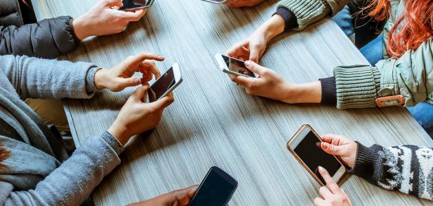 ارتفاع كبير في استعمال أدوات الرقمنة، ومشاهدة وسائل التواصل الاجتماعي والمنصات الرقمية لدى الشباب