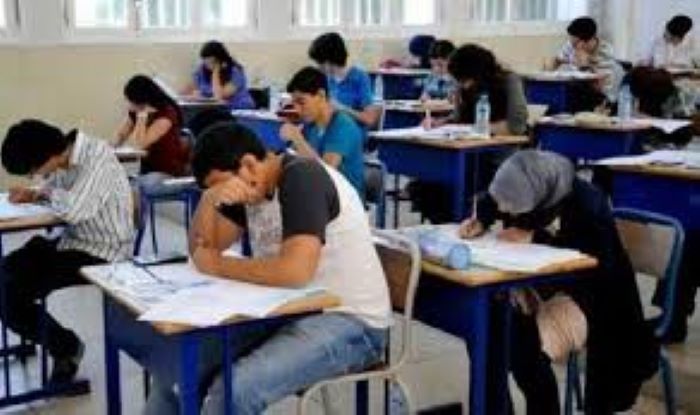 وزارة التعليم تقرر تدريس الأنجليزية بصيغة تنازلية إلى مرحلة الابتدائي