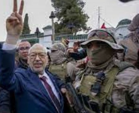 تونس : مذكرة إيداع بالسجن في حق رئيس حركة (النهضة)