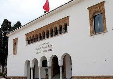 الحركة الانتقالية الوطنية.. استفادة 23642 استاذ برسم 2023