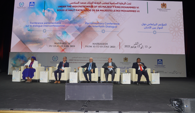 جلالة الملك يوجه رسالة سامية إلى المشاركين في المؤتمر البرلماني الدولي المنعقد بمراكش حول “حوار الأديان: لنتعاون من أجل مستقبل مشترك”