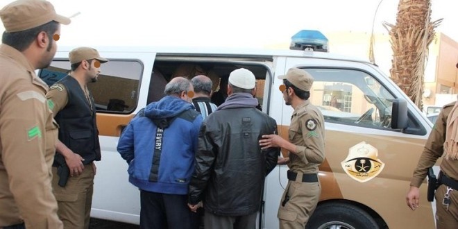 توقيف أربعة أشخاص ضمنهم مغربية متهمين بترويج وحيازة المخدرات بالسعودية