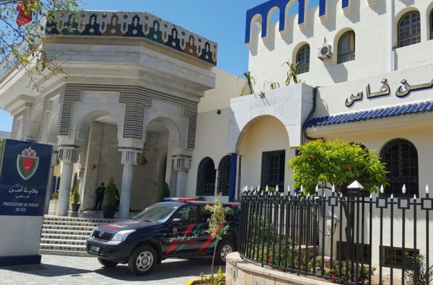 إيقاف ثلاثيني مشتبه فيه في عملية سرقة وكالتين لتحويل الأموال