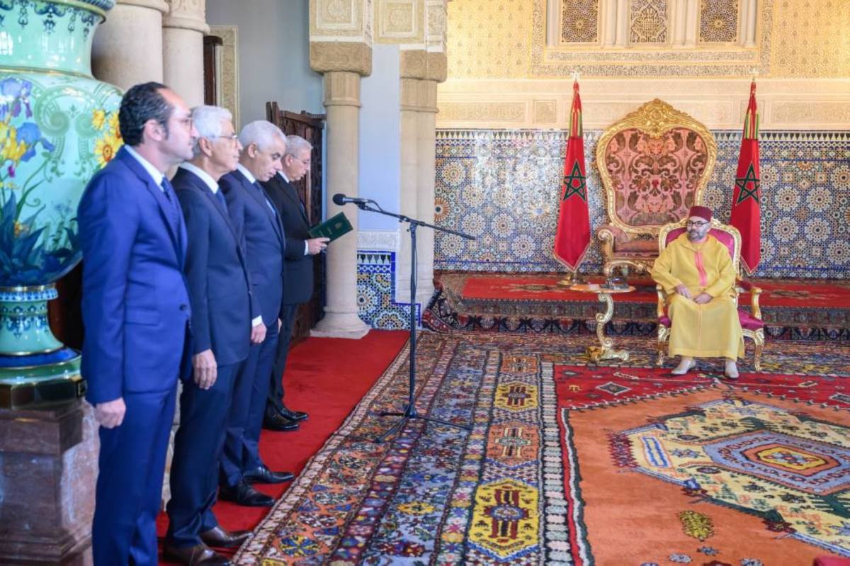 جلالة الملك يترأس حفل توقيع اتفاقية لإطلاق برنامج الوحدات الصحية المتنقلة المجهزة بتقنيات الاتصال عن بعد لفائدة العالم القروي
