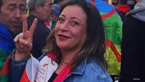 القضاء الجزائري يدين غيابيا ناشطة بالسجن 10 سنوات