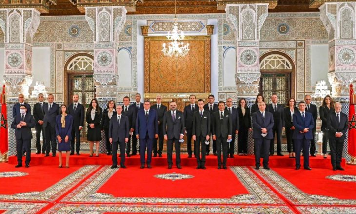 الشارع المغربي يترقب  تعديلا حكوميا.