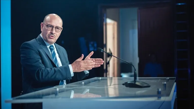 تونس :الحكم على زعيم حزب سياسي معارض وحرمانه من الترشح للانتخابات مدى الحياة