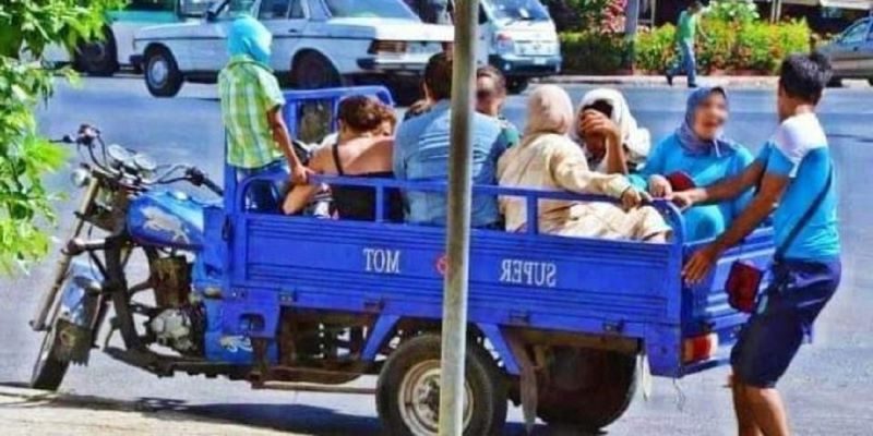 “التريبورتور” يضفي منظرا غير لائق بالمدن المغربية