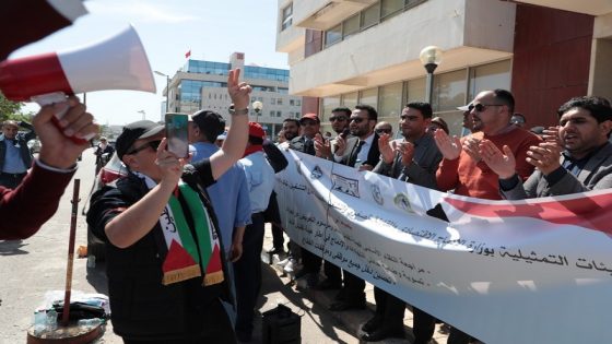 إضراب واحتجاجات وطنية لموظفي قطاع الشغل
