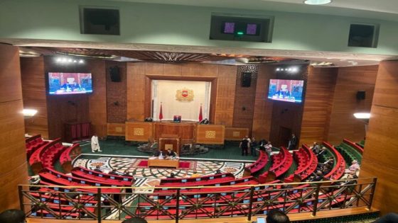 غياب البرلمانيين عن الجلسات: أزمة تمثيلية ومساءلة