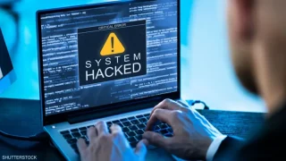 هجمات سيبرانية .. اللجنة الوطنية لمراقبة حماية المعطيات ذات الطابع الشخصي تحرص على تحسيس العموم بشأن مخاطر استخدام البيانات ذات الطابع الشخصي المنشورة على قنوات غير مرخصة
