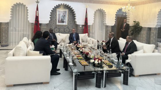 الداخلة بوابة التعاون جنوب–جنوب: لقاء مغربي سيراليوني يعزز آفاق الشراكة الاقتصادية