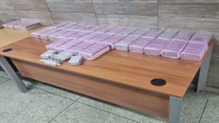 إجهاض محاولة تهريب شحنة قياسية من الأقراص المخدرة