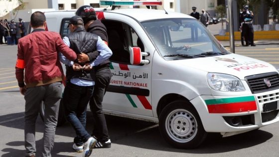 الأمن المغربي يعتقل مجرمًا فرنسيًا مسجلا باللائحة الحمراء لدى الإنتربول وباريس تُثمن التعاون