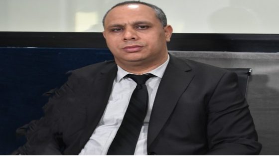 اعتقال قاض تونسي معزول لتنفيذ حكم بالسجن في قضية ذات صلة بجمع تزكيات الترشح للرئاسيات السابقة (الدفاع)