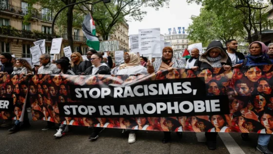 جمعيات إسلامية فرنسية تحتج على استطلاع “إيفوب” وتلجأ إلى القضاء بتهمة نشر الكراهية