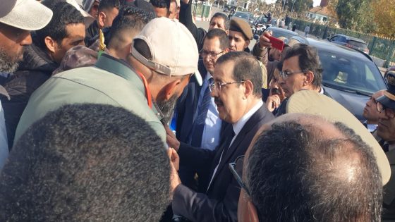 سكان عين السبع المخاليف بالقنيطرة يحتجون على تأخر تعويضات إعادة الإيواء… والعامل يتفاعل ويدعو إلى اجتماع طارئ