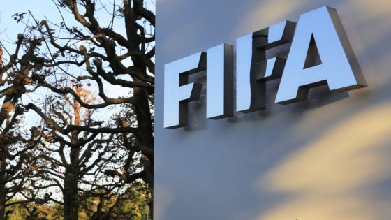 الفيفا يراقب عن كثب ملف “كان 2005” بين المغرب والسنغال ويحذر من أي تجاوزات
