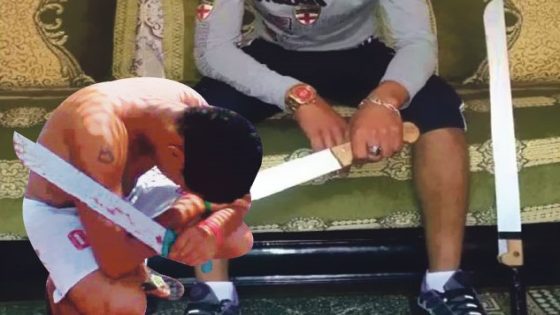 هل حان وقت تجريم سلاسل صنع وتزويد الأسلحة البيضاء؟