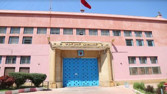 السجن المركزي بالقنيطرة يفند مزاعم بشأن إضراب سجين من معتقلي أكديم إزيك