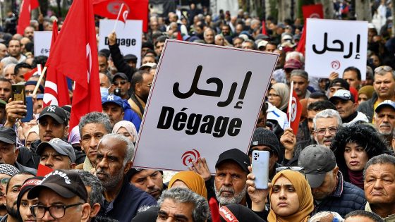 عريضة «جيل زد» تهز تونس: غضب متصاعد ضد حكم قيس سعيّد ومطالب بإنقاذ الجمهورية