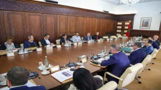 المغاربة يطالبون بإلغاء معاشات الوزراء وإنهاء الامتيازات بعد مغادرة الحكومة